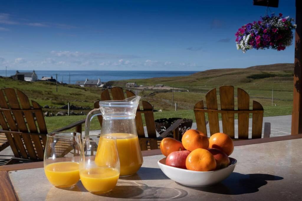 West Horizon Holiday Cottage Лохинвер Экстерьер фото