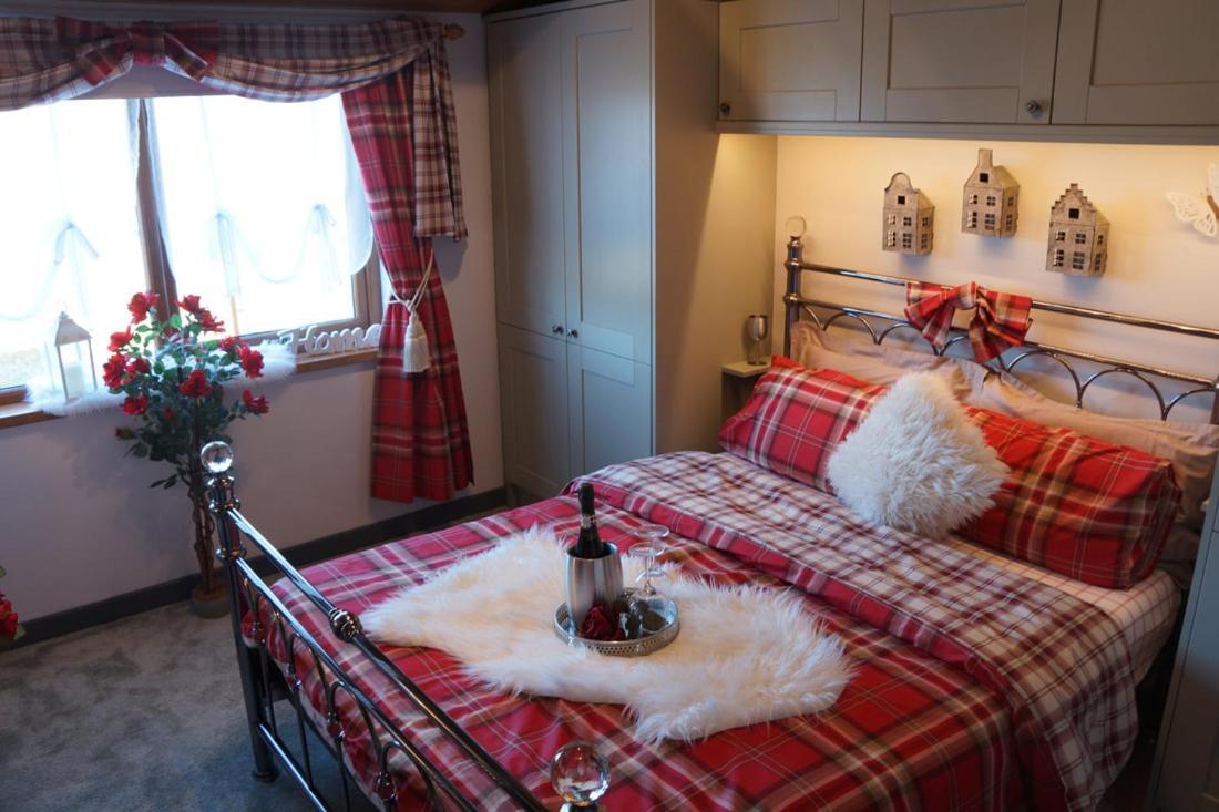 West Horizon Holiday Cottage Лохинвер Экстерьер фото